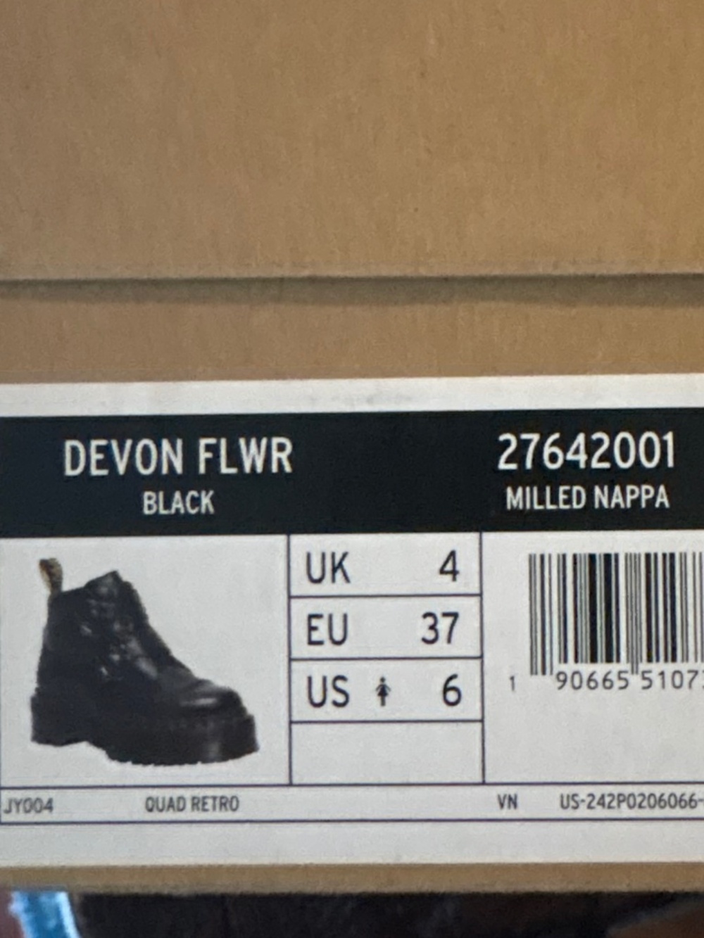 Dr Martens Size 6 Devon Flower New with Box
